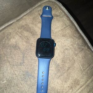 Apple Watch with Blue Band series 6 40mm Holds